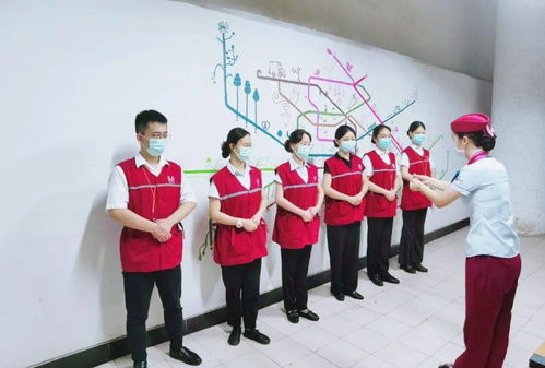 文明地鐵丨共創共建共分享，更優更美更文明禮儀服務